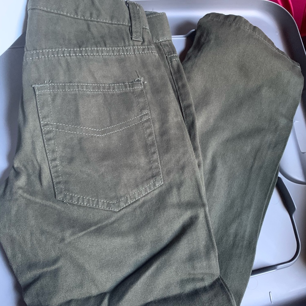 Olive jeans